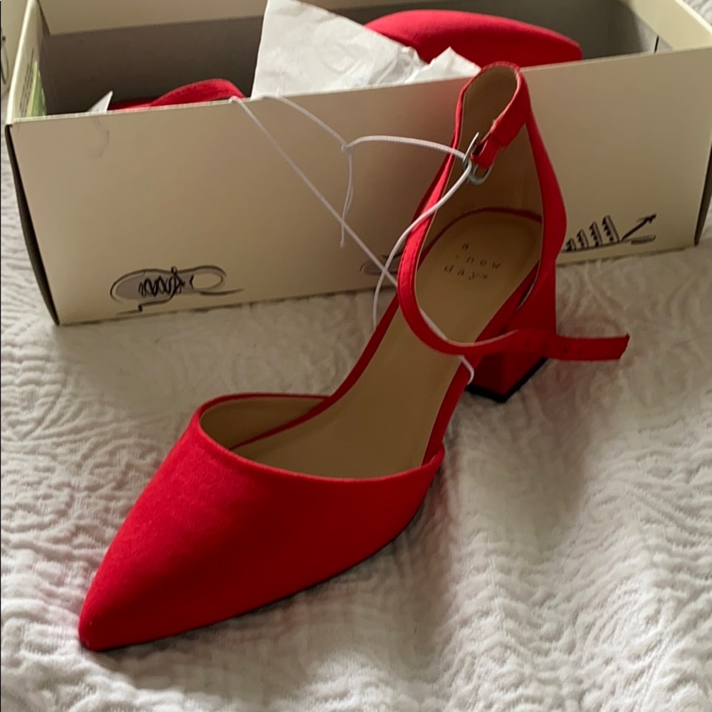 A New Day Red Pumps!
